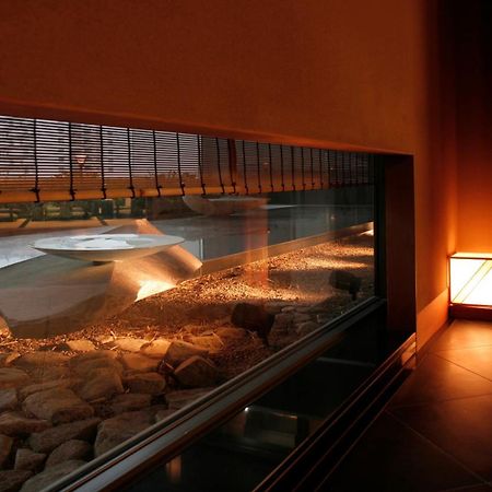 Osaka Academia Hotel Екстериор снимка
