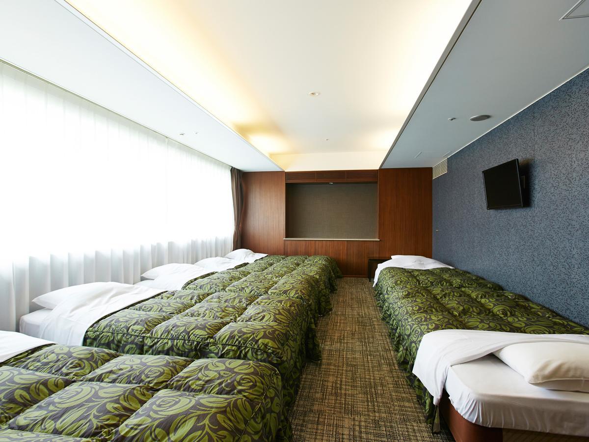 Osaka Academia Hotel Екстериор снимка