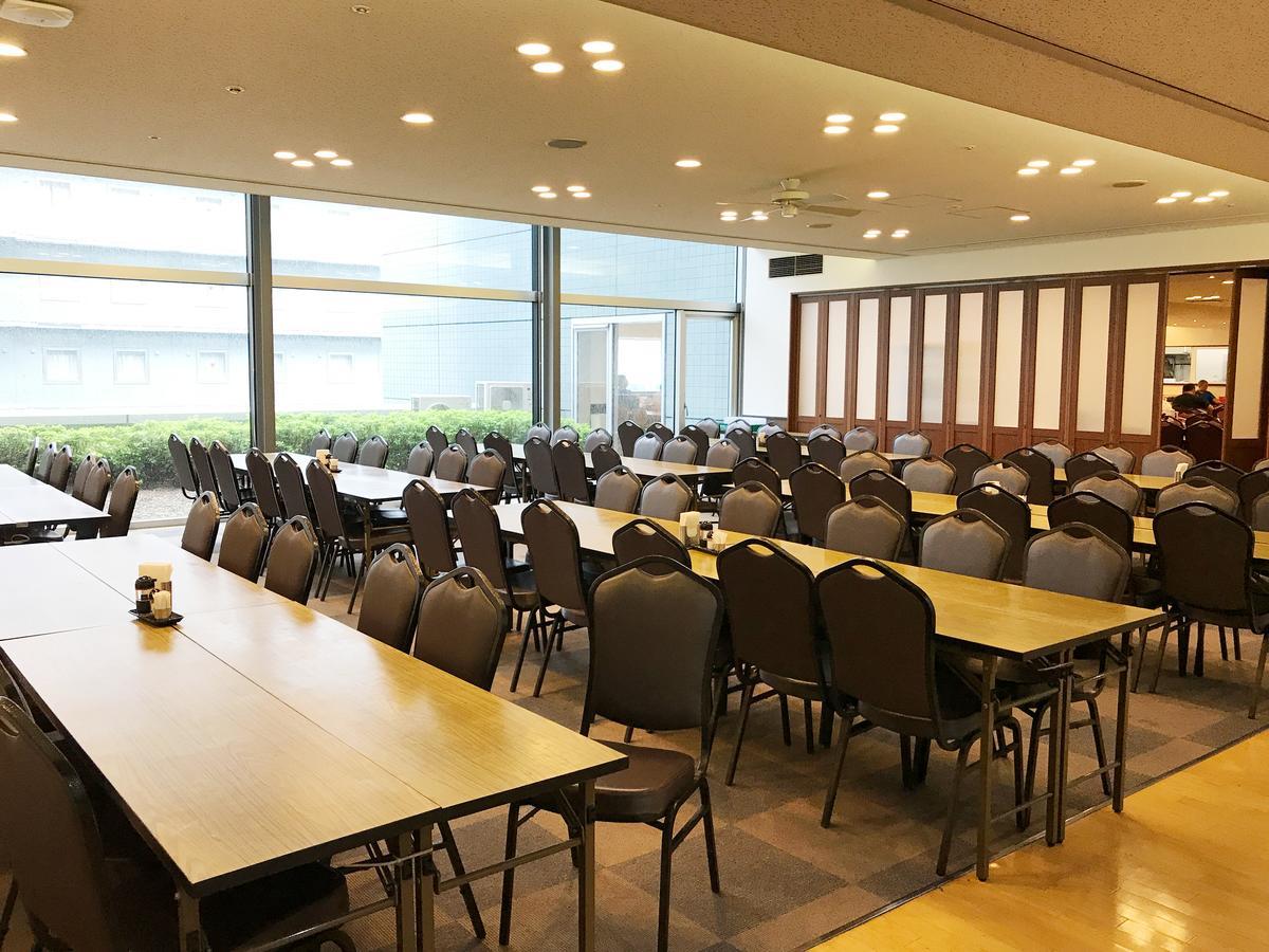 Osaka Academia Hotel Екстериор снимка