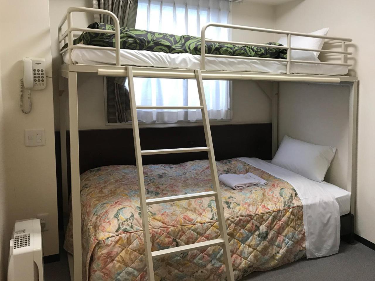 Osaka Academia Hotel Екстериор снимка