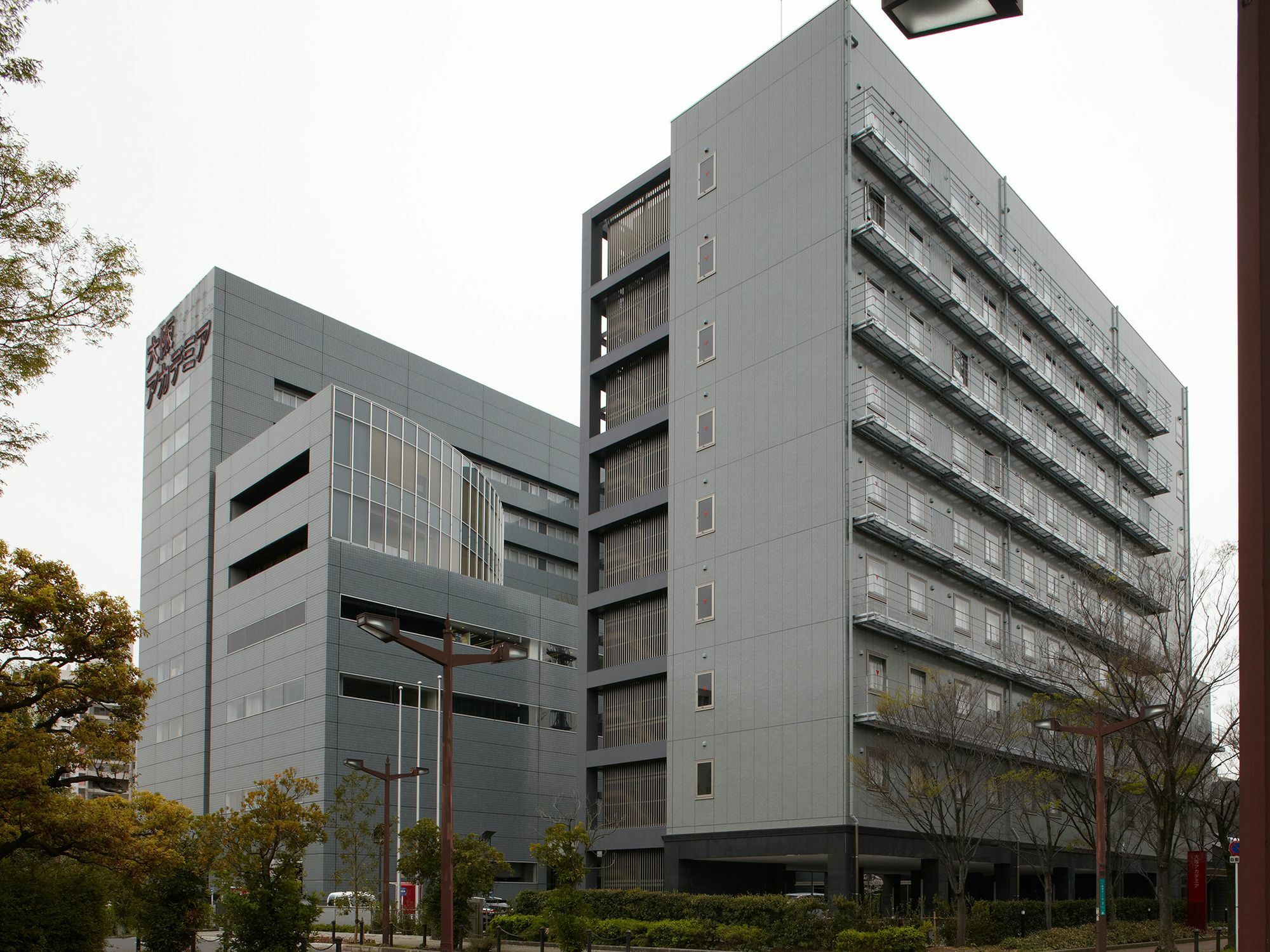 Osaka Academia Hotel Екстериор снимка